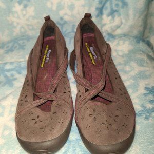 Sz 10 Skechers comfy shoes